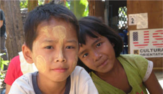 Burmese children in Thailand