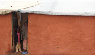 Gihembe doorway image 296x171