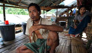 Refugees at home in Mae La Camp 296 Refugees at home in Mae La Camp 296