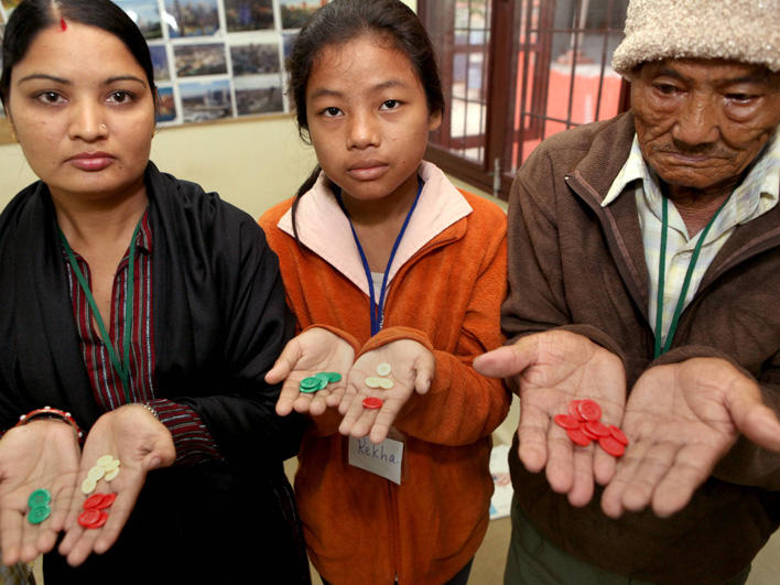 Refugees in CO class demonstrating their resettlement risks